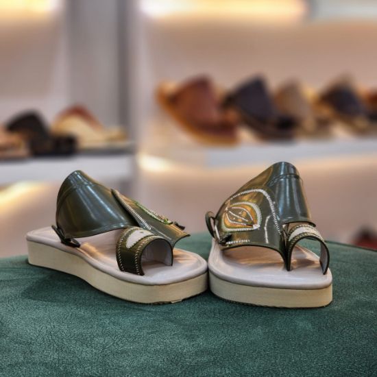 صورة زبيري وطني مطرز مديل و38